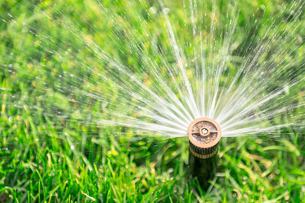 What is the working principle of portable sprinkler system?